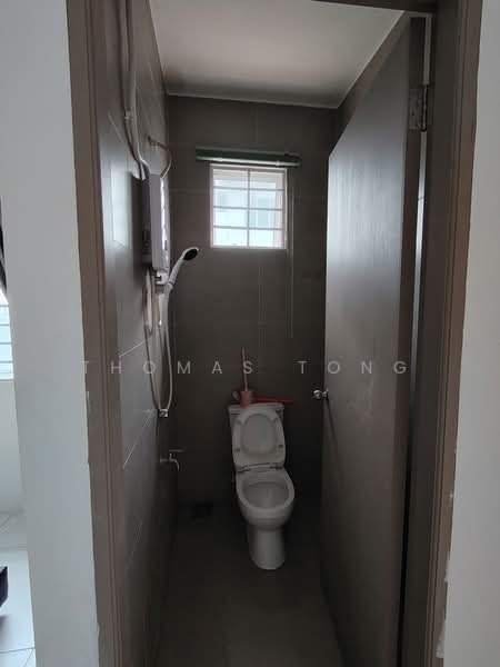 2-storey Terraced House for Rent in Samarahan (Sarawak) - Thomas Tong - Bathroom - PropertyGuru.com.my