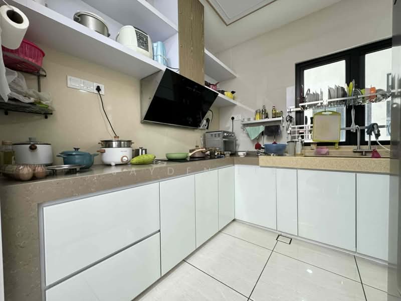 Kondominium untuk Dijual di Sky Condominium (Skyz Residence) - Jayden Lee - Kitchen - PropertyGuru.com.my