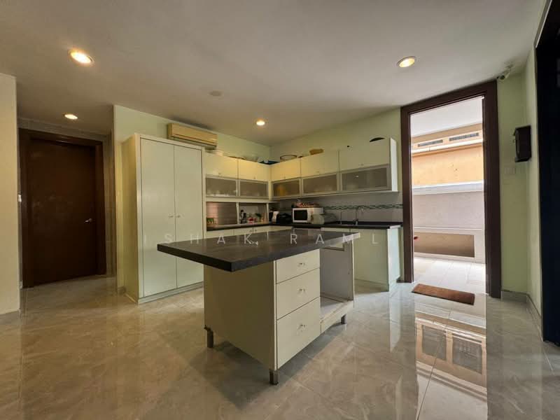 Rumah Berkembar untuk Dijual di Sri Hartamas (Kuala Lumpur) - Ishak Ramli - Kitchen - PropertyGuru.com.my