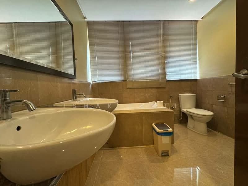 Rumah Berkembar untuk Dijual di Sri Hartamas (Kuala Lumpur) - Ishak Ramli - Bathroom - PropertyGuru.com.my