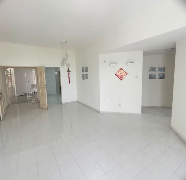 Condominium for Sale at Leader Garden - Edward Lee - Living Room - PropertyGuru.com.my