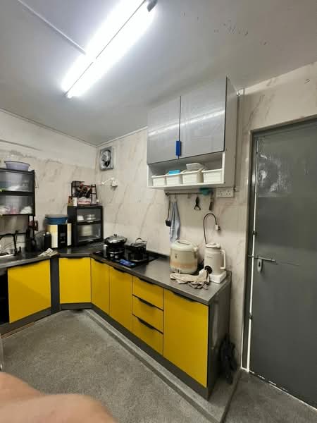 1-storey Terraced House for Sale in Plentong (Johor) - Jas Tay - Kitchen - PropertyGuru.com.my