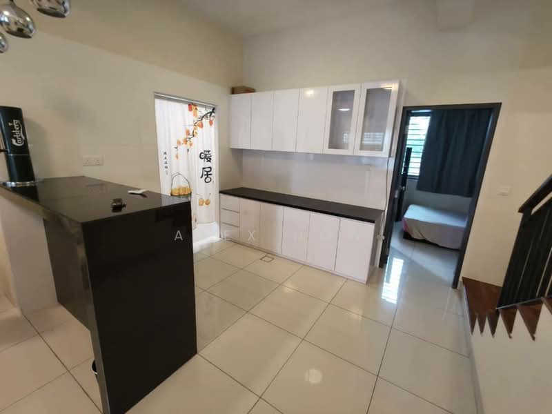 2-storey Terraced House for Rent in Johor Bahru (Johor) - Alex How - Kitchen - PropertyGuru.com.my