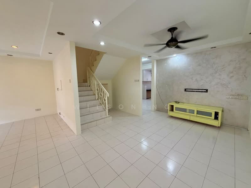 2-storey Terraced House for Sale in Setia Alam ( Anjung Sari) (Setia Alam) - Wilson Ng - Living Room - PropertyGuru.com.my