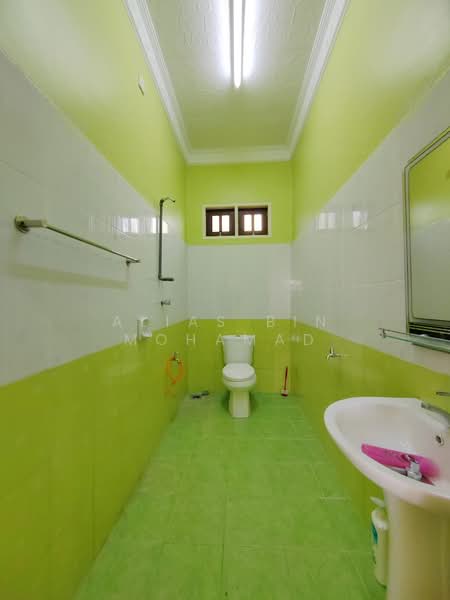 Bungalow House for Sale in Kampung Surau Hj. Mat Zin (Bukit Payung) - Alias Bin Mohamad - PropertyGuru.com.my