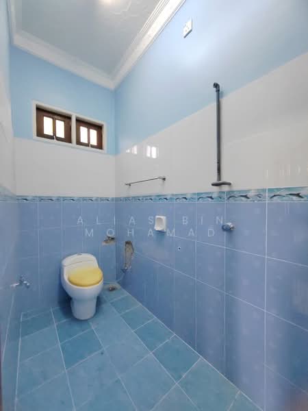 Bungalow House for Sale in Kampung Surau Hj. Mat Zin (Bukit Payung) - Alias Bin Mohamad - PropertyGuru.com.my