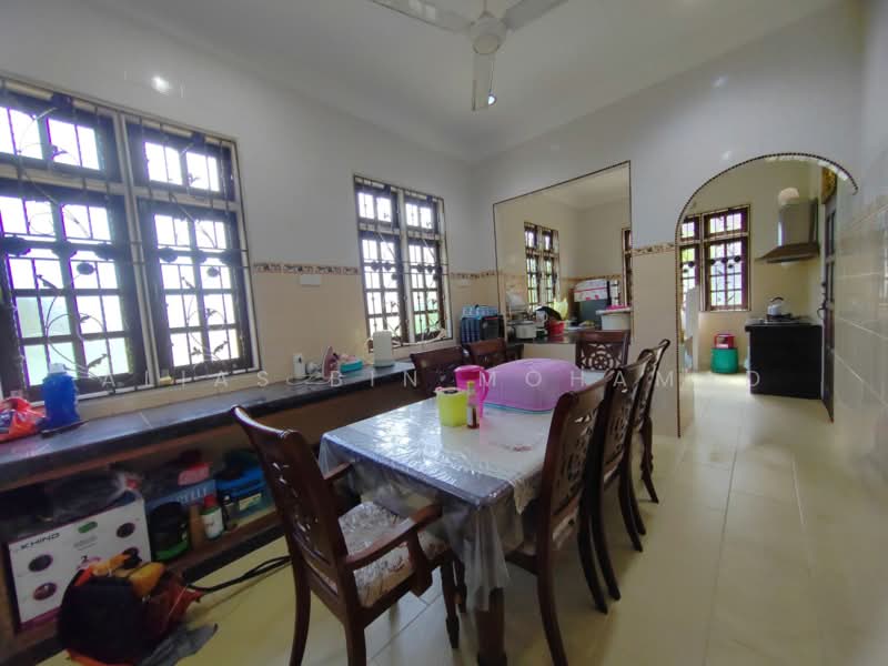 Bungalow House for Sale in Kampung Surau Hj. Mat Zin (Bukit Payung) - Alias Bin Mohamad - PropertyGuru.com.my