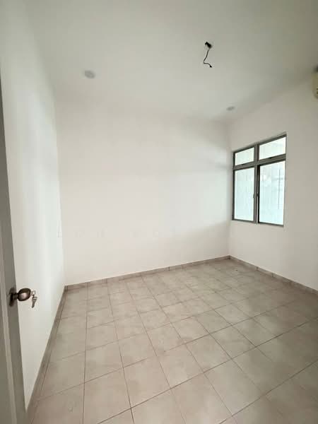 2-storey Terraced House for Sale in Taman Austin Perdana (Tebrau) - Loh Kok Hui - Interior - PropertyGuru.com.my