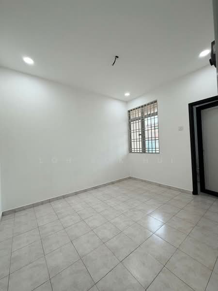 2-storey Terraced House for Sale in Taman Austin Perdana (Tebrau) - Loh Kok Hui - PropertyGuru.com.my