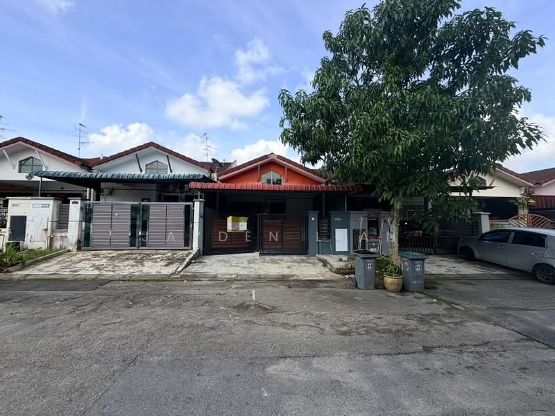 1-storey Terraced House for Sale in Taman Puteri Wangsa (Ulu Tiram) - Jayden Lian - Exterior - PropertyGuru.com.my