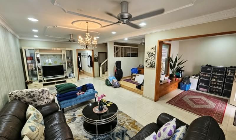 Rumah Teres 2 Tingkat untuk Dijual di Bukit Jelutong (Shah Alam) - Ethan Ting - Living Room - PropertyGuru.com.my