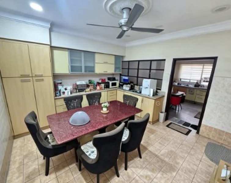 Rumah Teres 2 Tingkat untuk Dijual di Bukit Jelutong (Shah Alam) - Ethan Ting - Kitchen - PropertyGuru.com.my