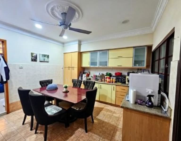 Rumah Teres 2 Tingkat untuk Dijual di Bukit Jelutong (Shah Alam) - Ethan Ting - Dining Room - PropertyGuru.com.my