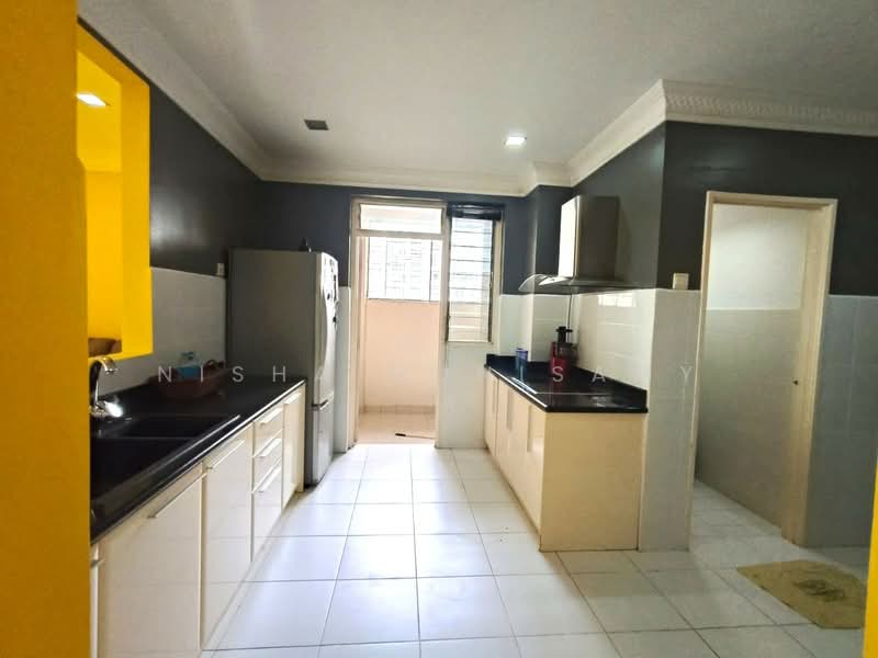 Condominium for Sale at The Tamarind - Nisha Munisamy - Kitchen - PropertyGuru.com.my