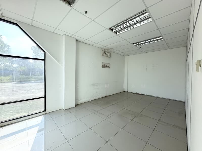Kilang Berkembar untuk Disewa di Eco Business Park 1 (Johor Bahru) - Freedom Lam - Interior - PropertyGuru.com.my