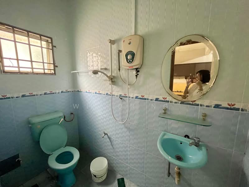 2-storey Terraced House for Sale in Setia Alam ( Anjung Sari) (Setia Alam) - Wilson Ng - Bathroom - PropertyGuru.com.my