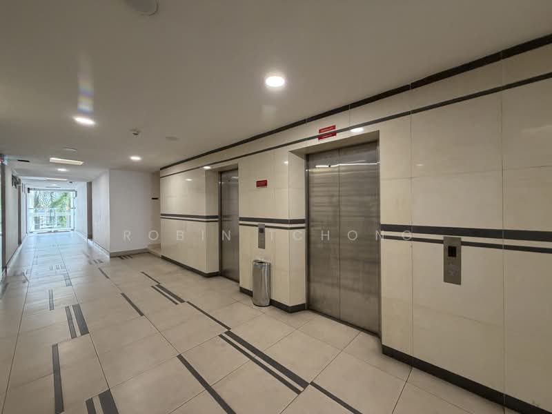 Condominium for Sale at Brunsfield EmbassyView - Robin Tchong - Corridor - PropertyGuru.com.my