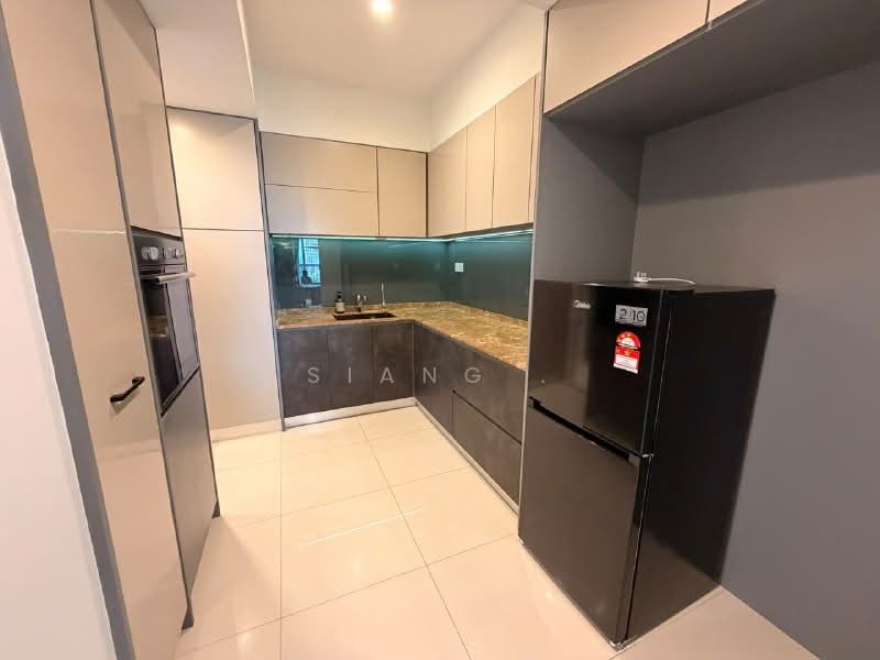 Kondominium untuk Dijual di Platino Condominium - Siang . - Kitchen - PropertyGuru.com.my