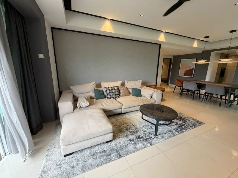 Kondominium untuk Dijual di Platino Condominium - Siang . - Living Room - PropertyGuru.com.my