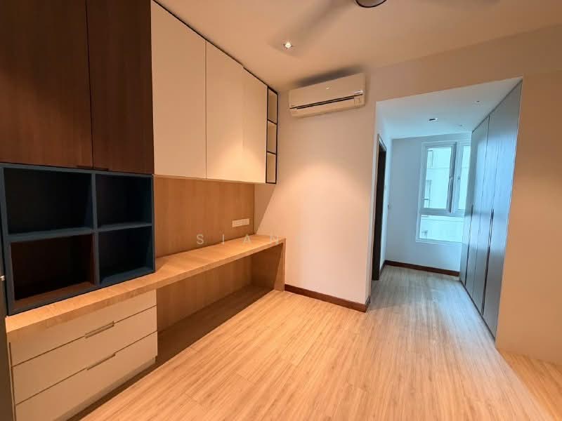 Kondominium untuk Dijual di Platino Condominium - Siang . - Study - PropertyGuru.com.my