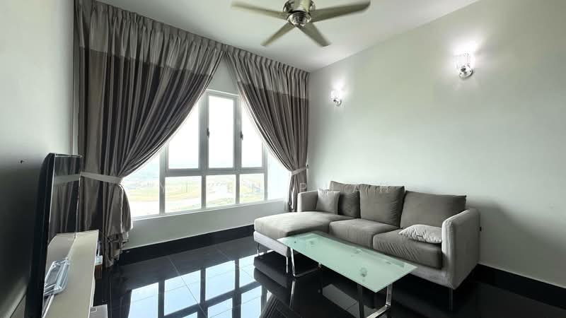 Servis Apartment untuk Dijual di Tropez Residences - Yi En Puah - Living Room - PropertyGuru.com.my