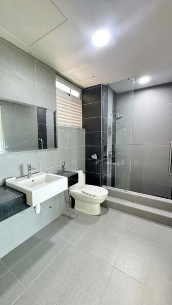 Servis Apartment untuk Dijual di Tropez Residences - Yi En Puah - Bathroom - PropertyGuru.com.my