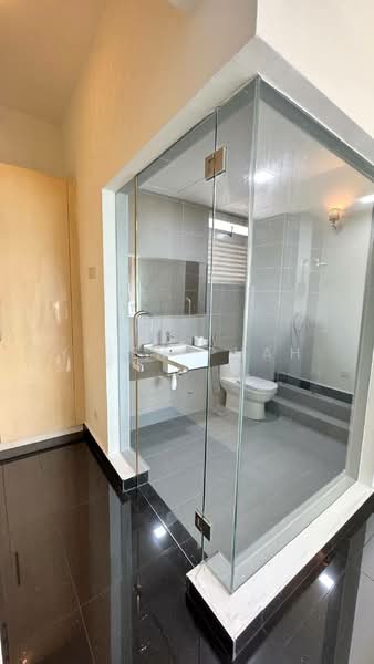 Servis Apartment untuk Dijual di Tropez Residences - Yi En Puah - Bathroom - PropertyGuru.com.my
