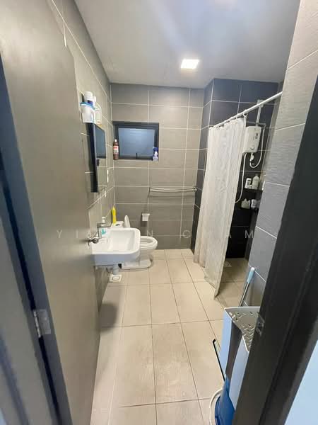 Condominium for Rent at The Henge - Yi Jun Cham - Bathroom - PropertyGuru.com.my