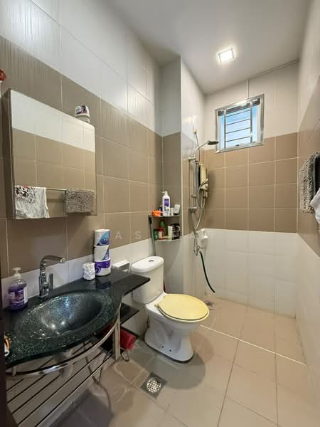 2-storey Terraced House for Sale in Taman Nusa Sentral (Iskandar Puteri (Nusajaya)) - Jas Tay - Bathroom - PropertyGuru.com.my