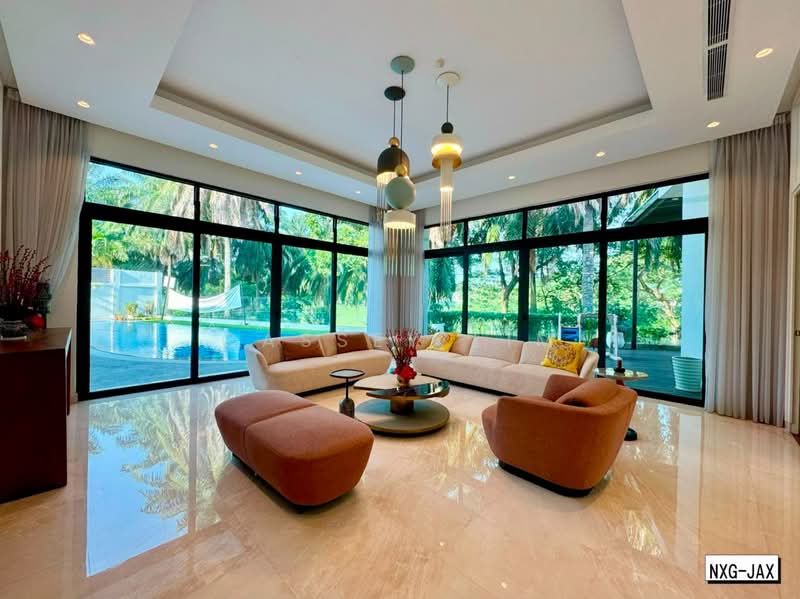 Bungalow for Sale in Kota Kemuning (Shah Alam) - Cassey Lim - Living Room - PropertyGuru.com.my