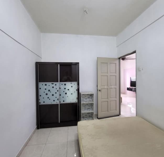 Flat for Rent at Lavender Park - Edward Lee - Bedroom - PropertyGuru.com.my