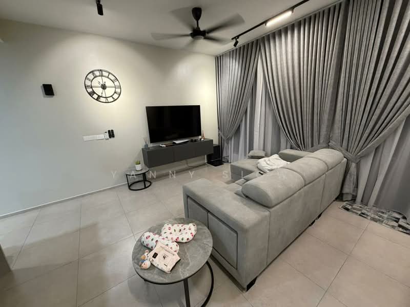 Kondominium untuk Dijual di EdgeWood Residences @ SkySanctuary - Yanny Siow - Living Room - PropertyGuru.com.my