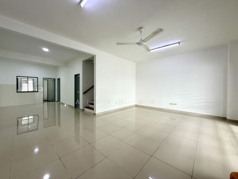 Rumah Teres 2-Tingkat untuk Dijual di Taman Cheras Vista (Cheras) - Aivan Ng - Living Room - PropertyGuru.com.my