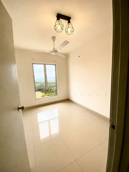 Service Residence for Sale at Sentrovue - Rohana Ishak - Interior - PropertyGuru.com.my