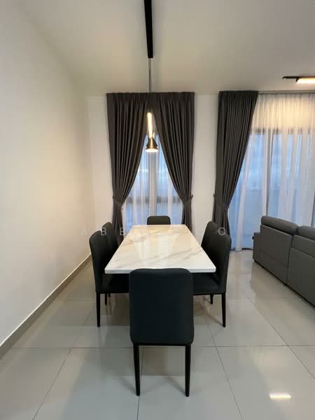 Kondominium untuk Disewa di Panorama Residences - Abby Woo - Dining Room - PropertyGuru.com.my