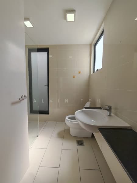3-storey Terraced House for Rent in Puchong (Selangor) - Alvin Teh - Bathroom - PropertyGuru.com.my