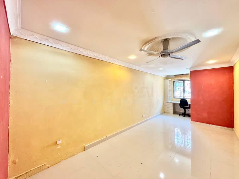 Rumah Teres 3-Tingkat untuk Dijual di Sentosa Villa (Kajang) - Muizz Razak - PropertyGuru.com.my
