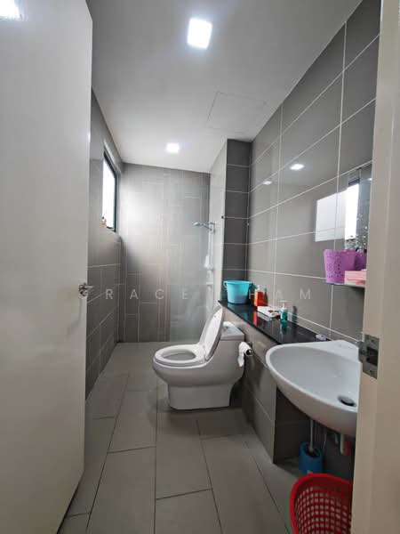 3-storey Terraced House for Rent in 16 Sierra (Puchong) - Grace Tham - Bathroom - PropertyGuru.com.my