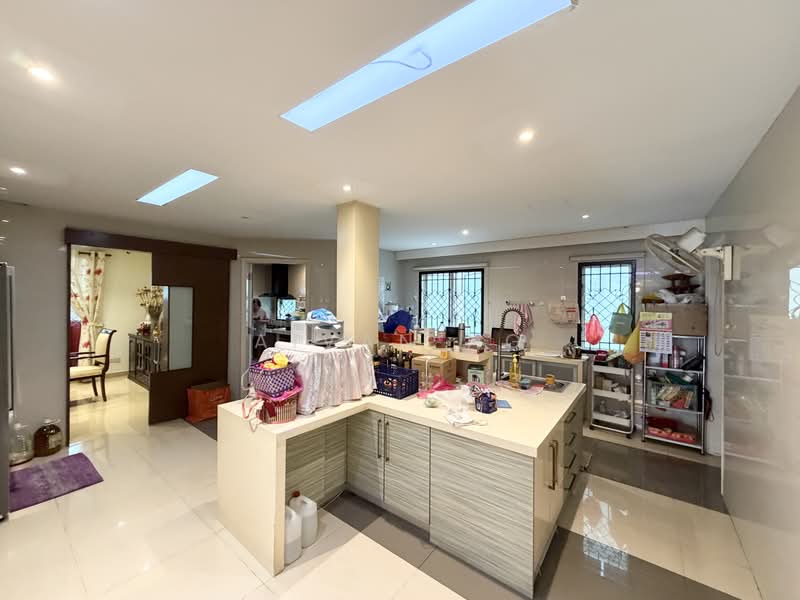 Semi-Detached House for Sale in Sri Petaling (Kuala Lumpur) - Aivan Ng - Kitchen - PropertyGuru.com.my