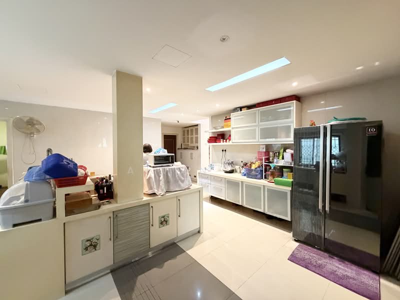 Semi-Detached House for Sale in Sri Petaling (Kuala Lumpur) - Aivan Ng - Kitchen - PropertyGuru.com.my