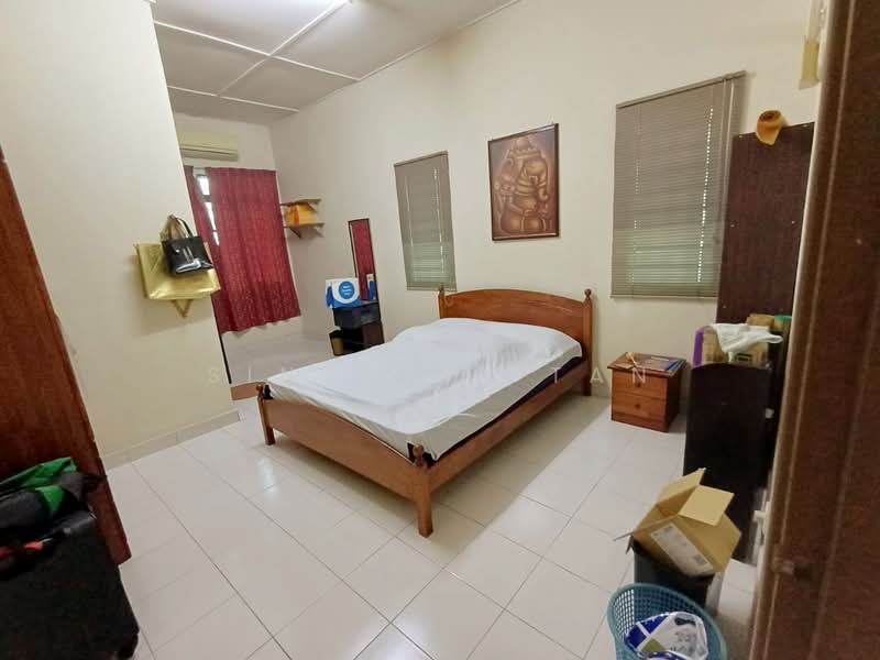 Rumah Teres 2-Tingkat untuk Dijual di Bandar Bukit Tinggi (Klang) - Sinclair Tan - Bedroom - PropertyGuru.com.my