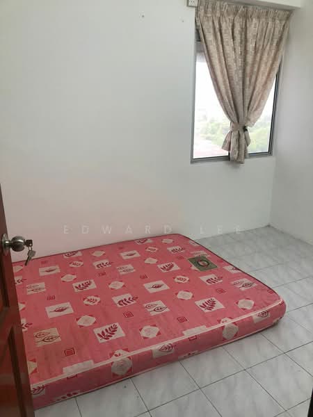Pangsapuri untuk Disewa di Sinar Bukit Dumbar - Edward Lee - Bedroom - PropertyGuru.com.my
