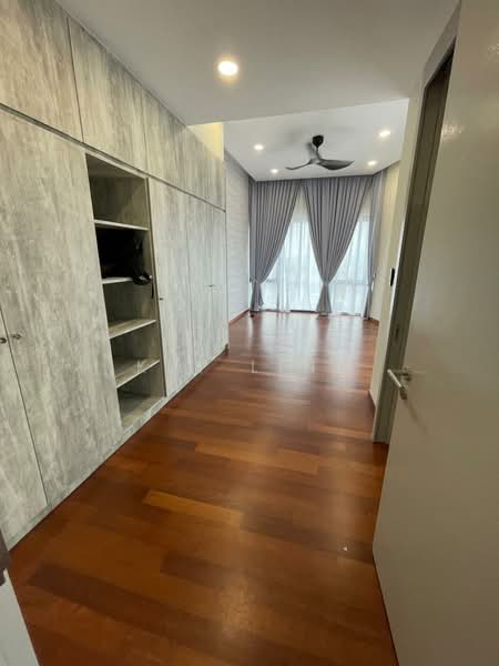 Servis Apartment untuk Disewa di Sapphire Paradigm - Key Ling - Interior - PropertyGuru.com.my