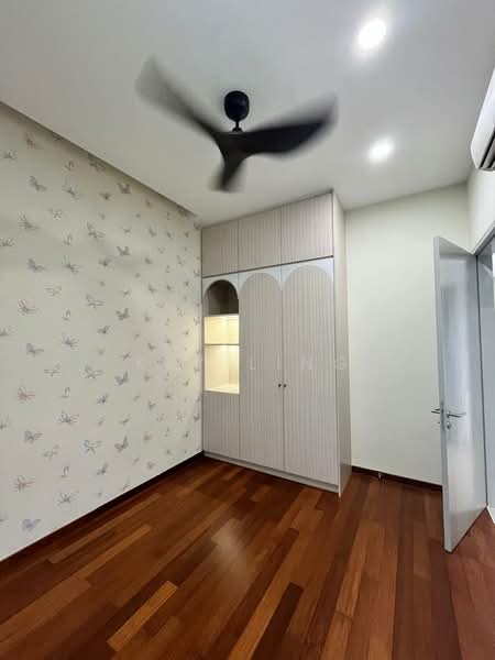 Servis Apartment untuk Disewa di Sapphire Paradigm - Key Ling - Bedroom - PropertyGuru.com.my