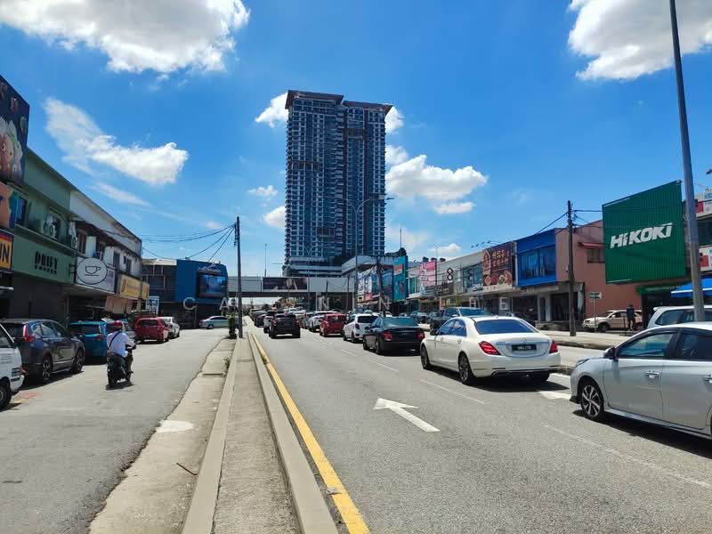 Shop for Rent in Petaling Jaya (Selangor) - Cassnin Lee - Exterior - PropertyGuru.com.my