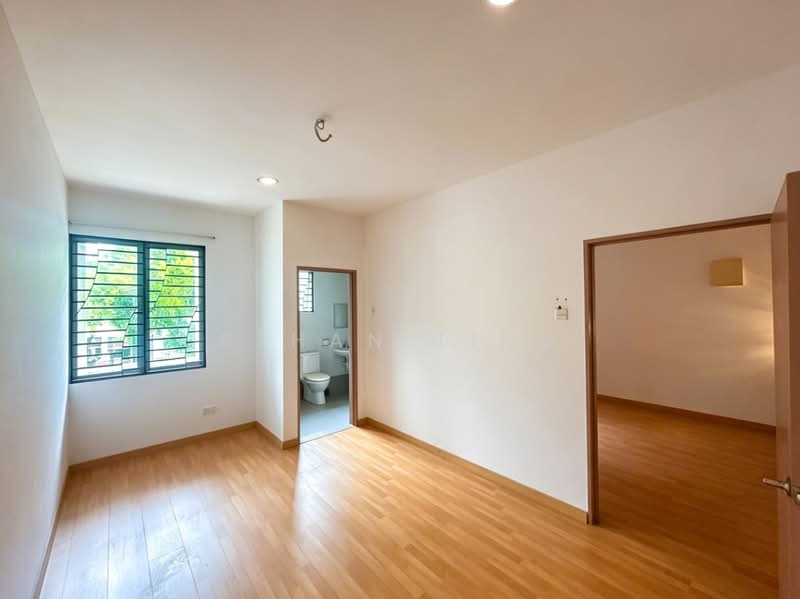 2-storey Terraced House for Sale in Denai Alam (Shah Alam) - Ethan Ting - Interior - PropertyGuru.com.my