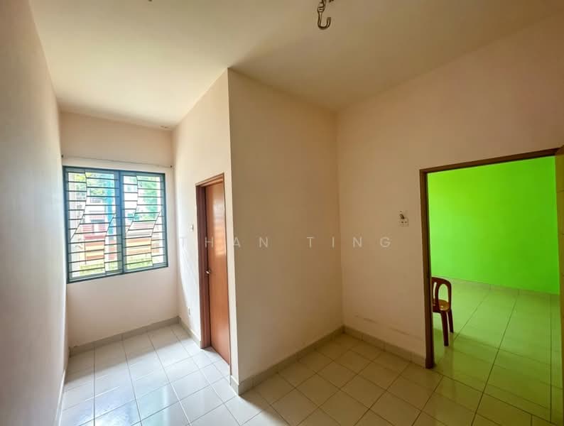 2-storey Terraced House for Sale in Denai Alam (Shah Alam) - Ethan Ting - Interior - PropertyGuru.com.my