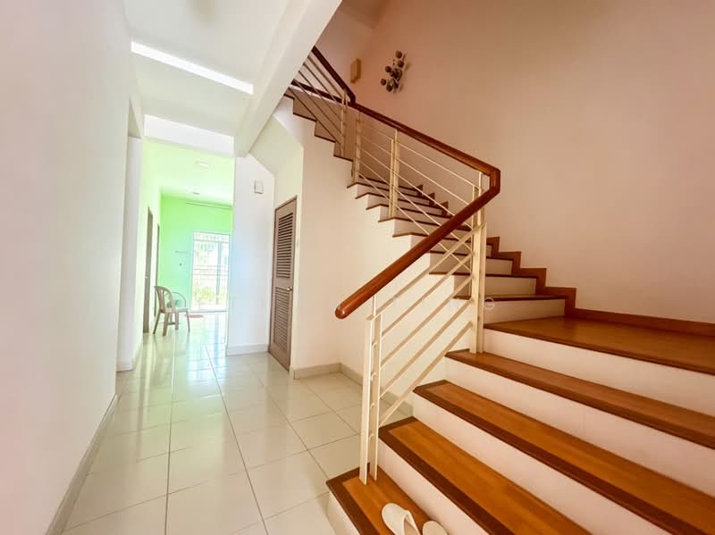 2-storey Terraced House for Sale in Denai Alam (Shah Alam) - Ethan Ting - Corridor - PropertyGuru.com.my