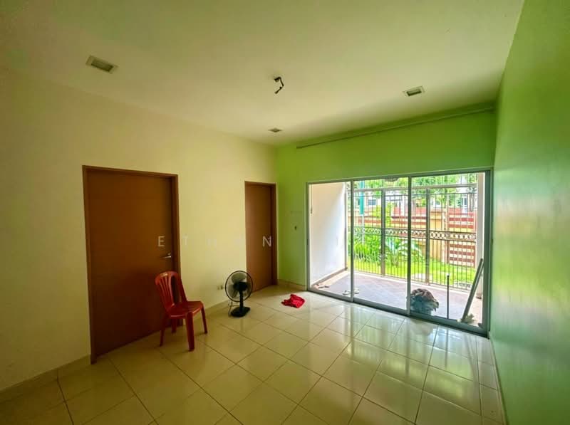 2-storey Terraced House for Sale in Denai Alam (Shah Alam) - Ethan Ting - Living Room - PropertyGuru.com.my