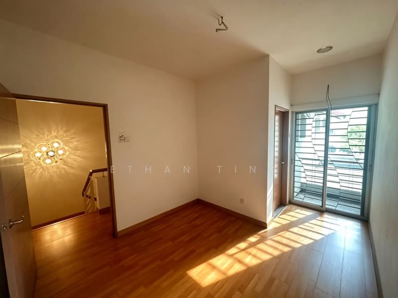 2-storey Terraced House for Sale in Denai Alam (Shah Alam) - Ethan Ting - Interior - PropertyGuru.com.my